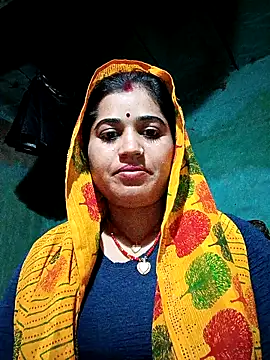 Snapshot of Hot_kamla chatting on 02-27-26, 10:21 Hot kamla online show from 02-27-26, 10:21