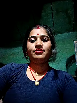 Snapshot of Hot_kamla chatting on 03-11-26, 03:29 Hot kamla online show from 03-11-26, 03:29