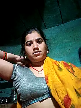 Snapshot of Hot_kamla chatting on 03-18-26, 11:30 Hot kamla online show from 03-18-26, 11:30