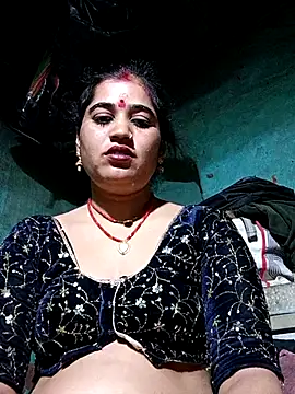 Hot kamla online show from 04-29-26, 11:22