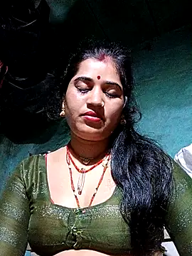 Hot kamla online show from 05-14-26, 11:33