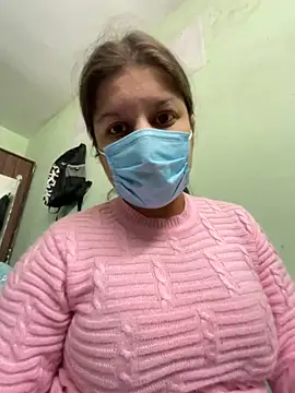 Cute hotzara online show from 11-20-25, 04:45