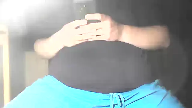 bigcumfrench online show from 04-17-26, 05:21