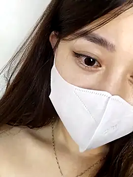 Snapshot of MiCandy-Lovee chatting on 11-13-25, 04:50 MiCandy-Lovee online show from 11-13-25, 04:50