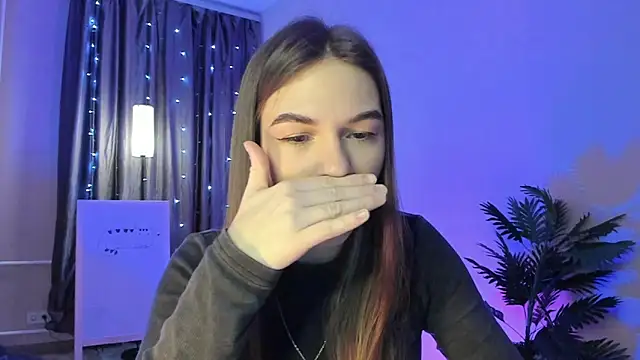 luna lust 212 online show from 02-04-26, 04:18