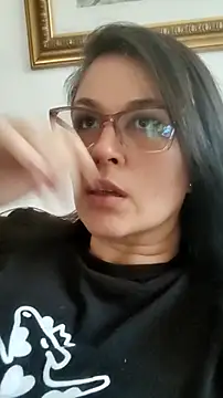 CarolinnaSaenz online show from 05-31-26, 02:57