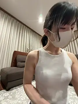 mayumichan13 online show from 05-04-26, 08:38