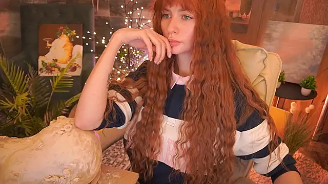 Nicol Moonn online show from 03-10-26, 01:49