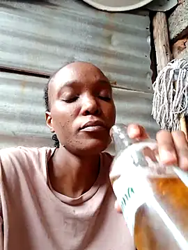 Snapshot of Beverlygurlx6 chatting on 02-21-26, 08:59 Beverlygurlx6 online show from 02-21-26, 08:59