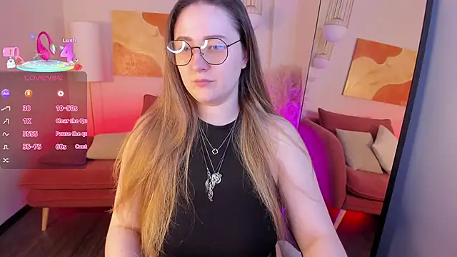 EmmaBloomm online show from 11-30-25, 08:57