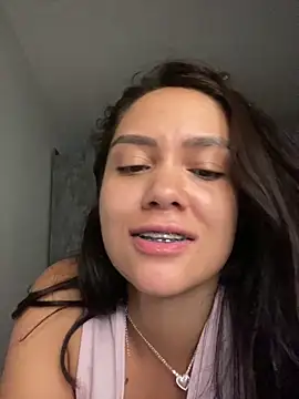 carolsapequinha online show from 02-08-26, 02:20