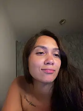 carolsapequinha online show from 04-12-26, 10:37