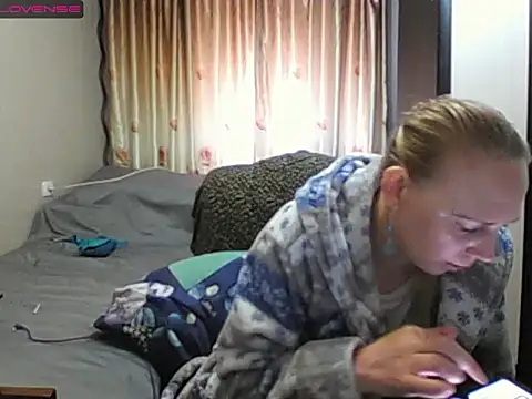 JenniDeep online show from 05-11-26, 05:35