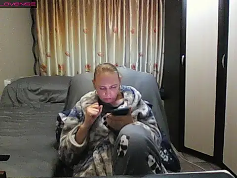 JenniDeep online show from 06-03-26, 02:33