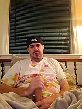 Snapshot of wilburydeznutz chatting on 12-01-25, 02:49 wilburydeznutz online show from 12-01-25, 02:49