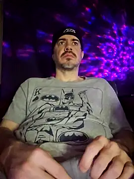 Snapshot of wilburydeznutz chatting on 02-07-26, 11:19 wilburydeznutz online show from 02-07-26, 11:19