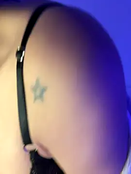 dolceragazza 15 online show from 12-18-25, 10:16