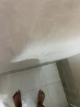 Snapshot of olicaroo chatting on 11-15-25, 01:40 olicaroo online show from 11-15-25, 01:40