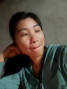 Snapshot of Phuong029 chatting on 11-17-25, 12:22 Phuong029 online show from 11-17-25, 12:22