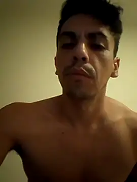 Snapshot of roddyron1n chatting on 11-14-25, 04:00 roddyron1n online show from 11-14-25, 04:00