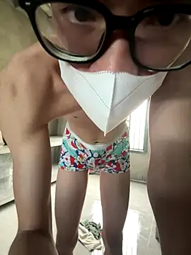 MEFUN- online show from 12-04-25, 02:21