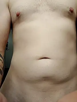 Snapshot of loooper777 chatting on 11-17-25, 09:48 loooper777 online show from 11-17-25, 09:48