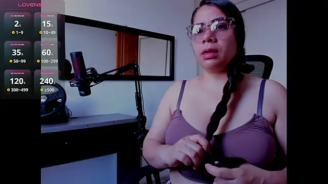 Snapshot of ava_muse_ chatting on 03-20-26, 01:05 ava muse online show from 03-20-26, 01:05