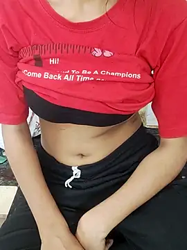 Snapshot of Asha_devi90 chatting on 04-02-26, 05:43 Asha devi90 online show from 04-02-26, 05:43