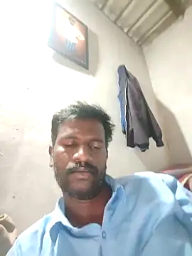 Snapshot of Paramkeerthi chatting on 12-17-25, 05:24 Paramkeerthi online show from 12-17-25, 05:24