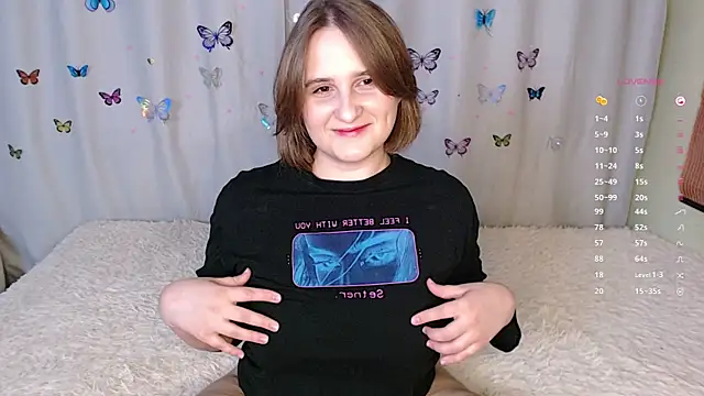 LightNea online show from 11-17-25, 01:06