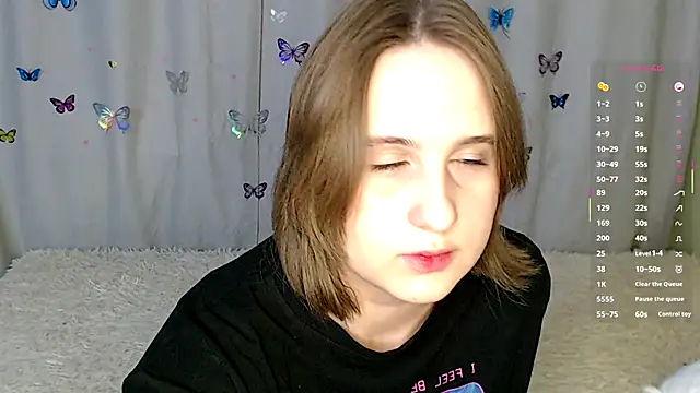 LightNea online show from 11-20-25, 02:06