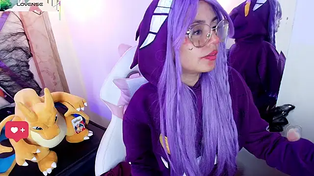 Snapshot of tsuky_nekoo chatting on 11-14-25, 06:45 tsuky nekoo online show from 11-14-25, 06:45