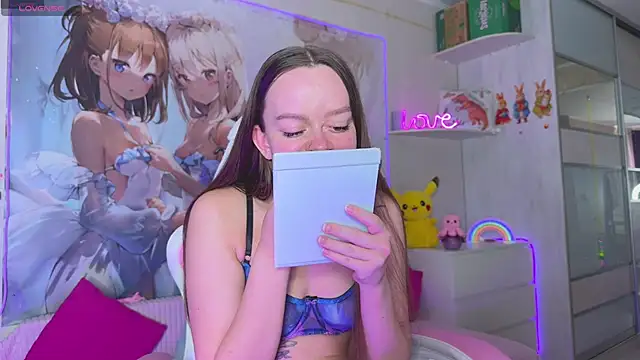 CheekySashaCharm online show from 05-03-26, 06:41