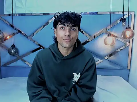 MattFiore online show from 01-07-26, 05:48