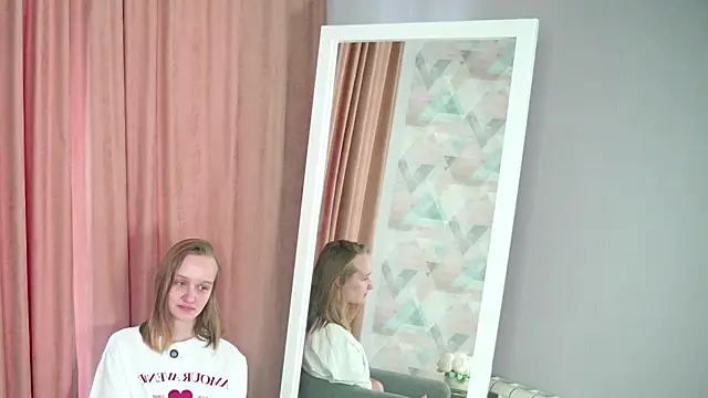 MozellaHorth online show from 11-20-25, 03:50