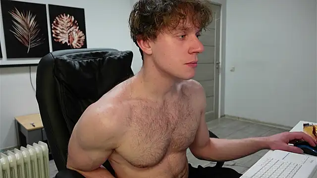 Snapshot of Charles_Dreams chatting on 02-28-26, 09:38 Charles Dreams online show from 02-28-26, 09:38