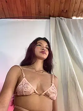 Snapshot of catalinaruiz_ chatting on 06-22-26, 06:38 catalinaruiz online show from 06-22-26, 06:38