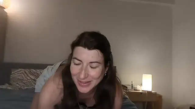 Snapshot of Jo_LieLive chatting on 06-01-26, 07:15 Jo LieLive online show from 06-01-26, 07:15