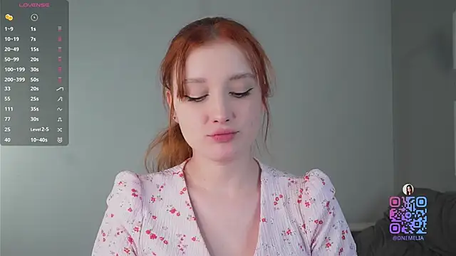 AmelieSeductress online show from 11-30-25, 04:55