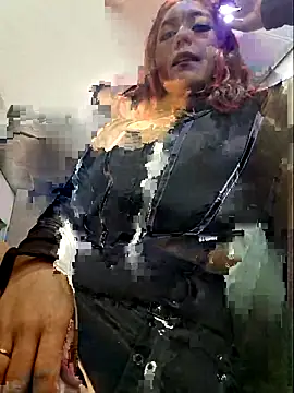 Eveelyn 25 online show from 11-14-25, 01:48