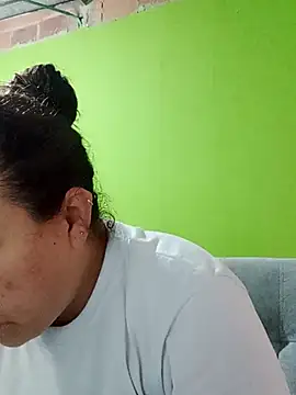 Rouse hot  online show from 03-10-26, 10:42