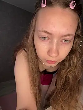 Holy Poly online show from 02-19-26, 07:48