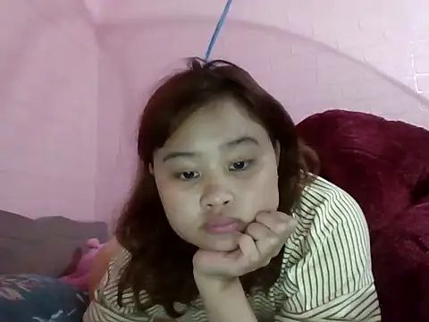 Lina8386 online show from 11-17-25, 09:48