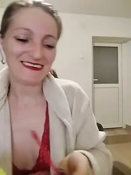 CrazyMaya39 online show from 05-07-26, 09:42