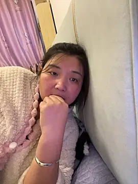 Yezi-a online show from 02-06-26, 11:30