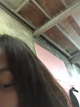 Trangbabylove online show from 03-21-26, 09:36