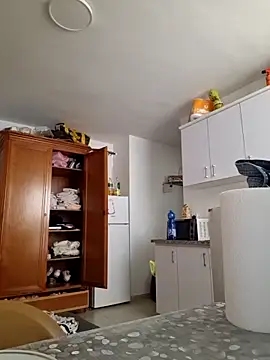 Snapshot of ActiveSoul385 chatting on 11-20-25, 09:20 ActiveSoul385 online show from 11-20-25, 09:20