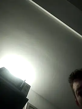 Snapshot of platone09 chatting on 03-12-26, 10:38 platone09 online show from 03-12-26, 10:38