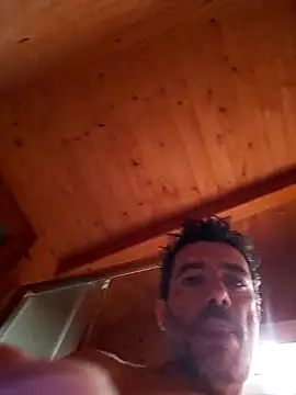 Snapshot of platone09 chatting on 04-04-26, 06:38 platone09 online show from 04-04-26, 06:38