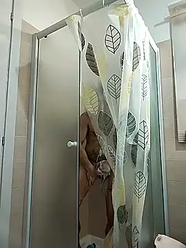 Snapshot of platone09 chatting on 04-08-26, 06:52 platone09 online show from 04-08-26, 06:52